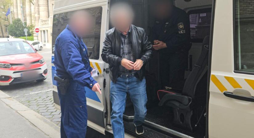 Több tízmillió dolláros kárt okozott Jetflicks magyar programozója a társaival, H. Pétert az FBI segítségével kapták el Mohácson