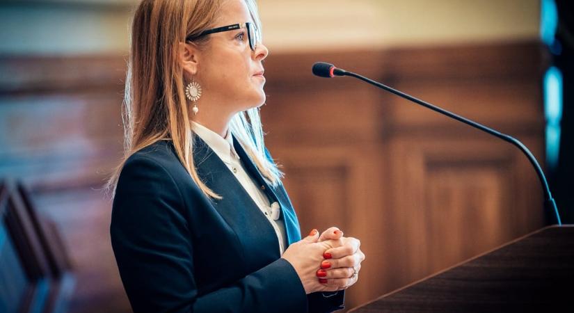 „Jön az LMBTQ az iskolákba?” – újra elővette a kérdést Balatoni Katalin az uniós források kapcsán