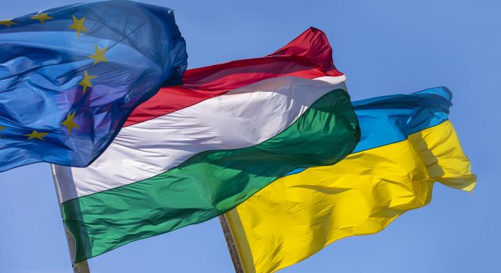 Az EU a lehető leghamarabb szeretné feloldani az Ukrajnának nyújtandó hitel blokkolását Magyar Péter győzelme után