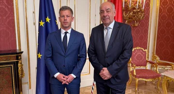 Magyar Péter a Sándor-palotában: Sulyok Tamásnak távoznia kell