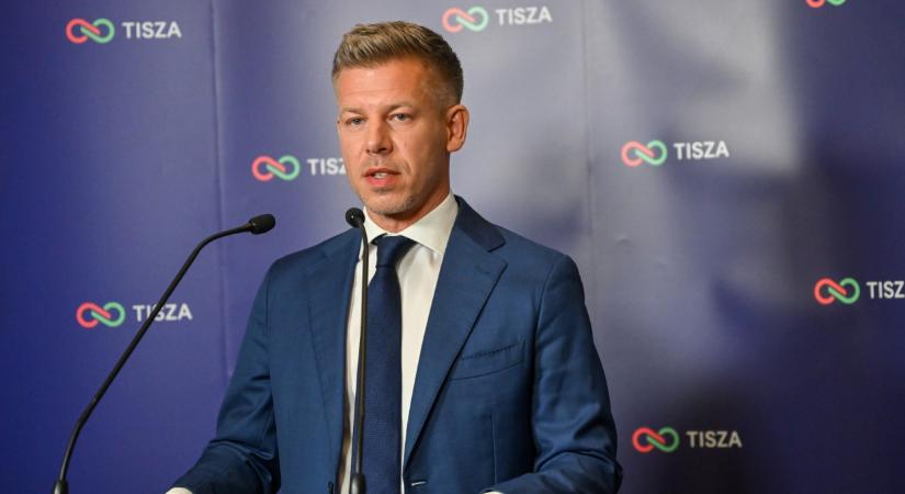 Magyar Péter a Sándor-palotánál: ekkor alakulhat meg a következő Országgyűlés