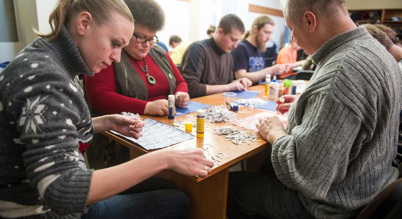 Össze lehet-e illeszteni a dokumentumokat, amiket a pánikba esett állami szervek ledarálnak?