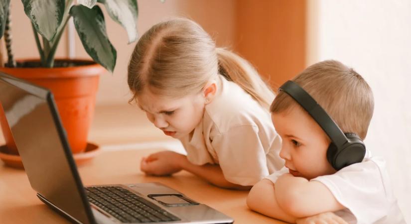 NMHH: nagyok a különbségek a magyar családok digitális nevelésében