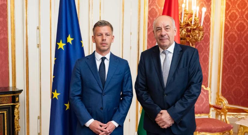 Magyar Pétert fogja felkérni a kormányalakításra Sulyok Tamás, aki Magyar szerint megfontolja a lemondása mellett szóló érveket