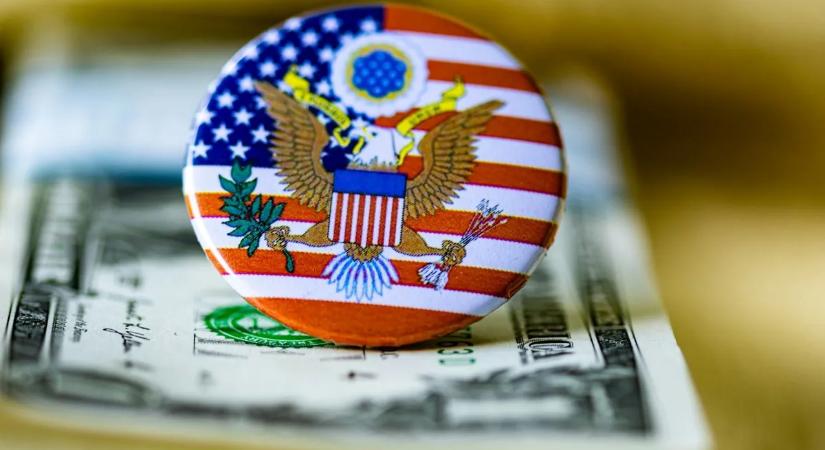 Donald Trump kormánya elindítja a kifizetést: több mint 100 milliárd dollár érkezik