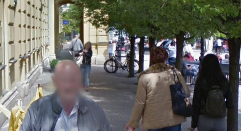 Olyasmit látott, hogy azonnal üldözőbe vette a fiatal párt a Kossuth téren!