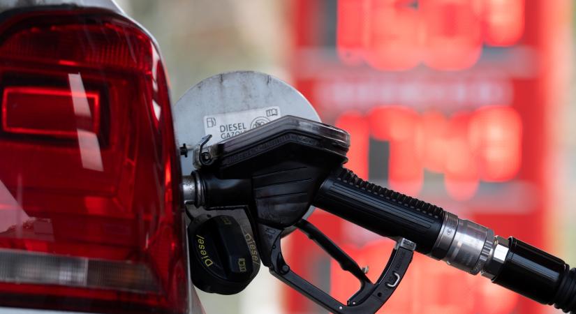 Ismét jócskán csökken az üzemanyagok ára itthon