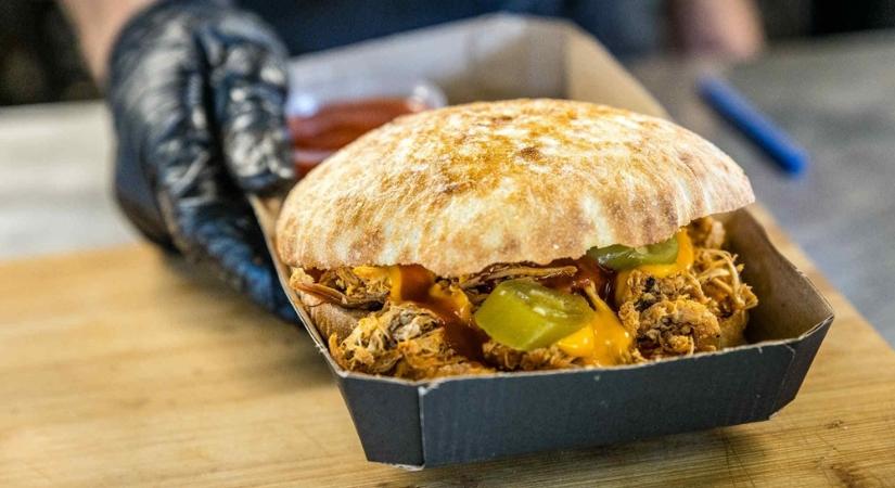 Indul a magyarok kedvenc gasztro-karavánja: Szombathelyre, Győrre és Sárvárra is megérkezik a 2026-os Food Truck Show