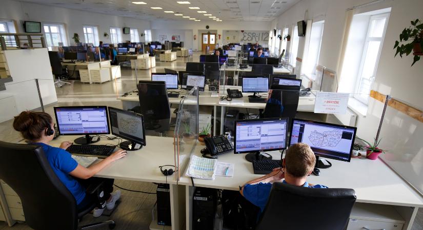Utolsó pillanatban választanák ki a 112-es segélyhívó rendszert továbbfejlesztő céget