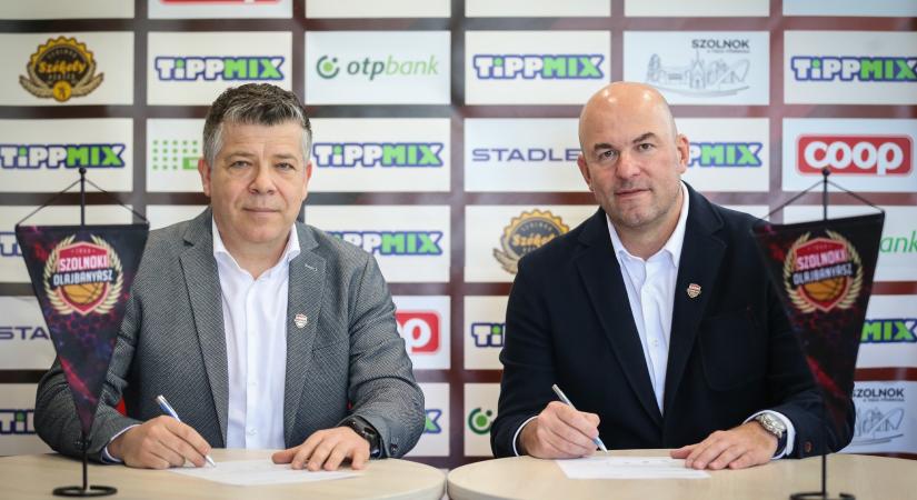 Újabb együttműködés: folytatódik a partnerség az NHSZ-Szolnoki Olajbányász és a Stadler között