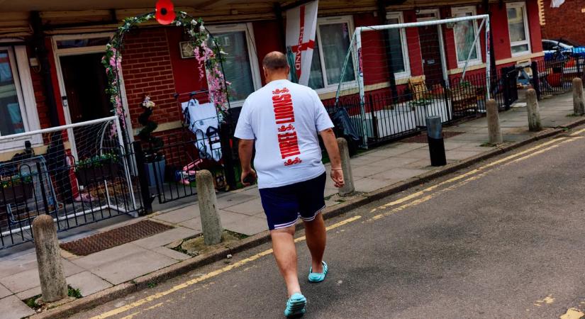 Száz dollárba is kerülhet egy vonatjegy az angolok vb-meccsére