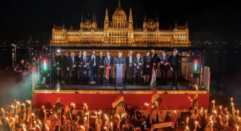 Ez több, mint rendszerváltás, és Magyar Péter nem élhet vissza a kétharmaddal