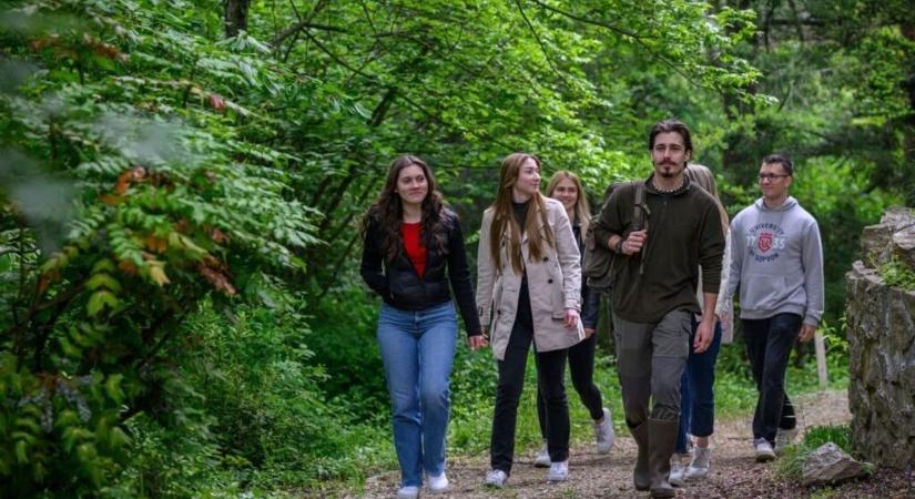 Újra túracipőt húz Sopron: érkezik a „Jó Szerencsét!” Egyetemi Túranap