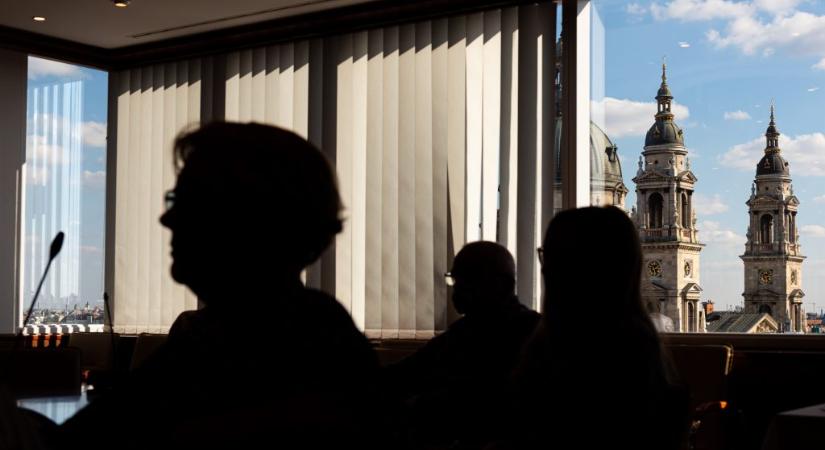 Miért nem érezzük, hogy jobban élünk, amikor bámulatos az átlagkereset-növekedés?