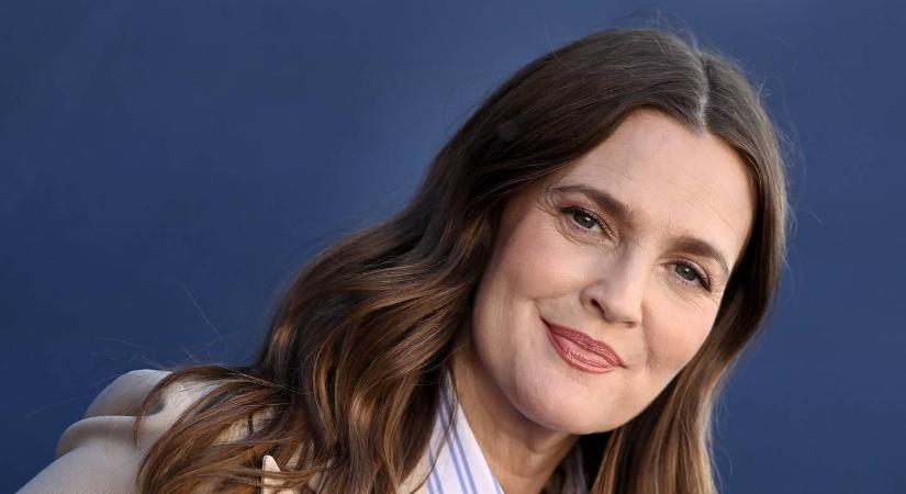 Drew Barrymore felfedte, ezért nem visel már egyáltalán melltartót