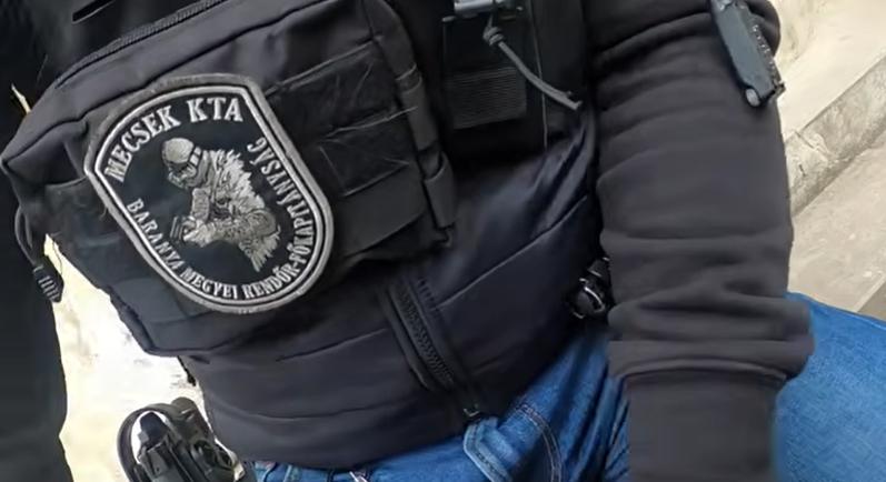 Kommandósokat és mentőhelikoptert küldtek Kárászra a durva támadás után