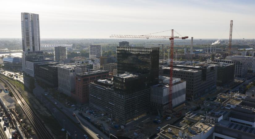 Garancsi István egy nappal a választás előtt szállt ki teljesen a Kopaszi Gát Zrt.-ből