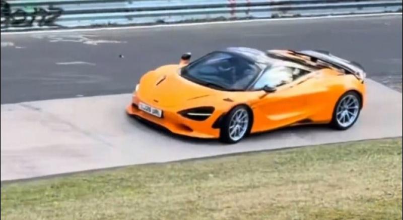 Russell és Norris is kipróbálta a Nordschleifét