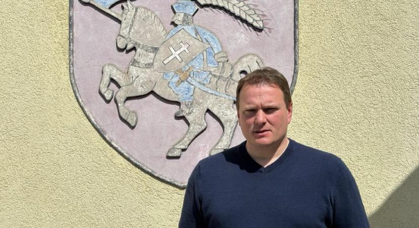 „Ez a település többet érdemel” – Lemondott Lovasberény fideszes polgármestere