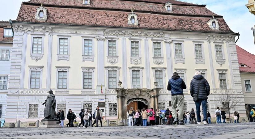 „Bevetették” a mesterséges intelligenciát a Brukenthal múzeumban