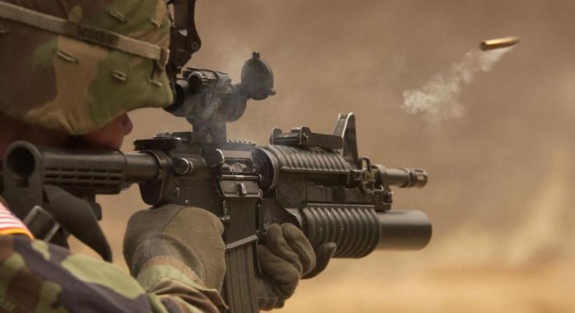 Magyar békefenntartók indultak Libanonba