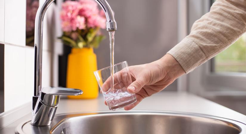 Többnapos hálózatfertőtlenítés kezdődik: senki se lepődjön meg, ha ezt tapasztalja az ivóvízzel