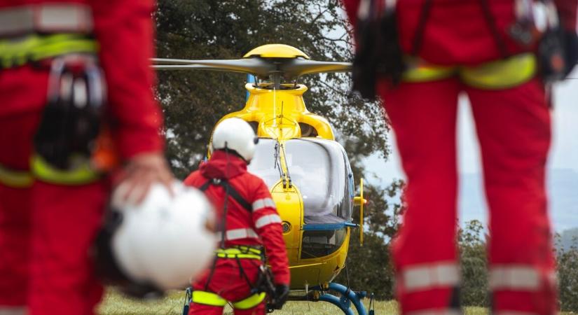 Azonnali riasztást kaptak a mentők – már mentőhelikoptert is küldtek