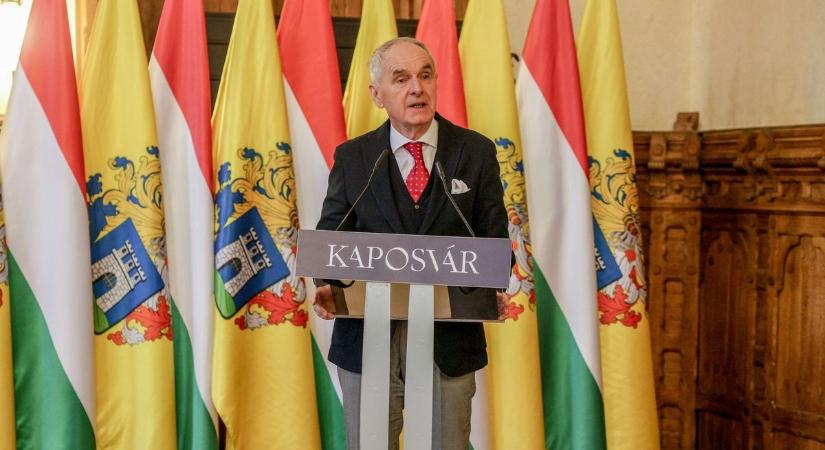 Hiába a baloldali nyomásgyakorlás, Szita Károly nem mond le az MJVSZ elnöki posztjáról