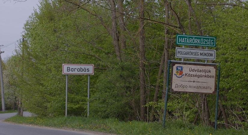 Sokkoló dráma a barabási kertben: tíz métert zuhant a várandós kismama