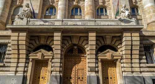 Kármán András Varga Mihállyal egyeztetett az MNB-ben