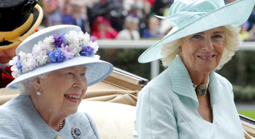 Kiderült, mit mondott II. Erzsébet Kamillának az esküvő napján: előre figyelmeztette