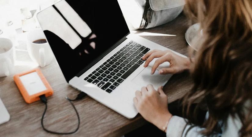 Vége a 8 órás melónak? Ezzel a 7 állással rommá keresheted magad