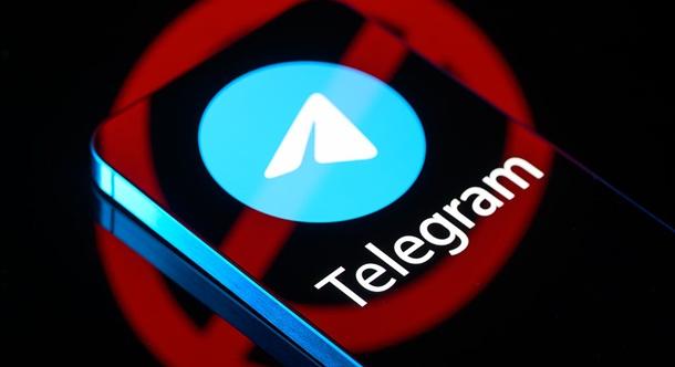 Az oroszok tömegesen térnek át ázsiai Messengerre