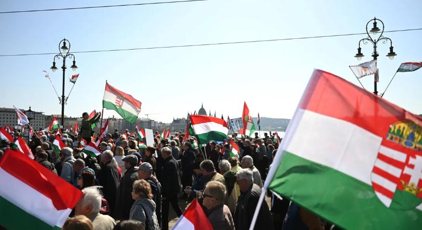 Nem törünk meg – Ellenzékből védjük a bástyát