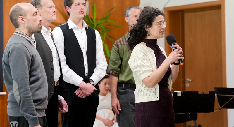 Arborétum-líra - A Vasi Múzeumbarát Egylet költészetnapi műsora