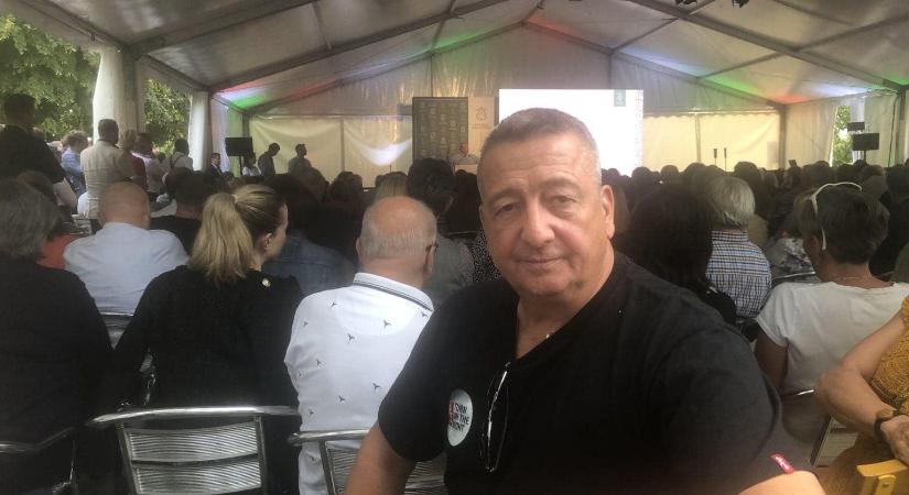 Bayer Zsolt jól látja