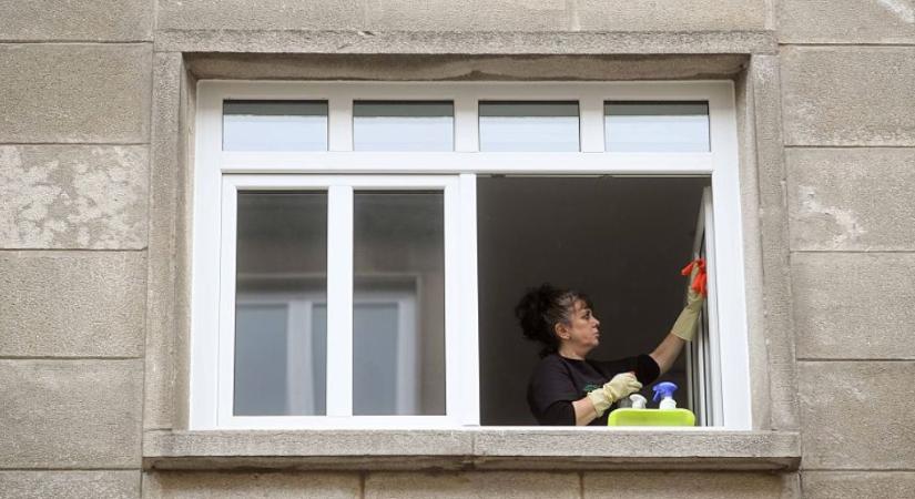 Szódabikarbóna ablaktisztításhoz: ezért javasolják ezt a módszer egyre többen