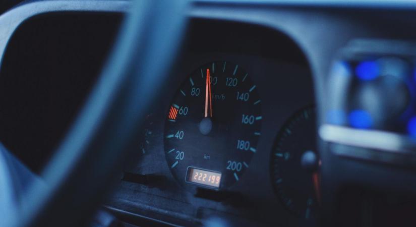 Szerelők toplistája: 3 használt autó, ami 200 ezer kilométer felett is jó választás