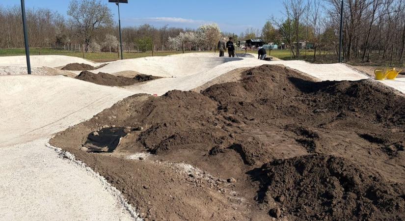 „Mintha saját magának építette volna” – így készült a daruszentmiklósi pumpapálya