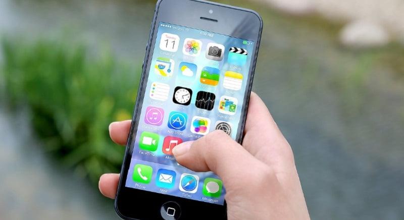 Közösségi média: nem férhetnek hozzá a 16 év alattiak – az EU tisztviselői is meglépnék