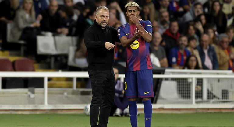Hansi Flick távozhat Barcelonából, elege lett 18 éves sztárjátékosa kényeztetéséből