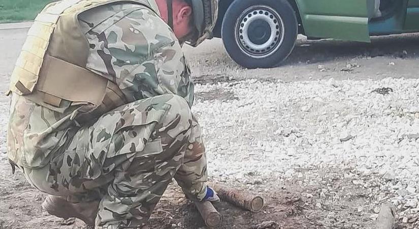 Robbanótestek miatt ürítettek ki házakat Lepsényben – Tűzszerészek is a helyszínre vonultak