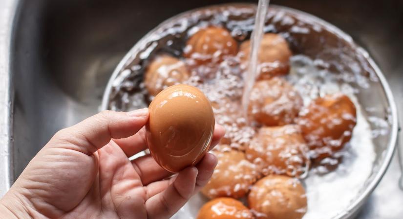 Súlyos hibát követünk el a konyhában: tényleg tilos megmosni a tojást? Az ok sokkoló...