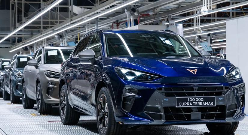 2 év sem kellett hozzá, máris elkészült a 100 ezredik győri Cupra!