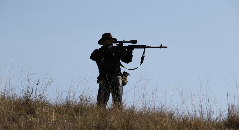 Parókás bakot lőttek Baranyában – képek