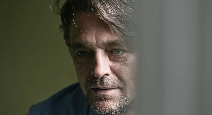 Harsányi Attila mutatja meg, milyen ára van a sikernek – különleges előadás Miskolcon