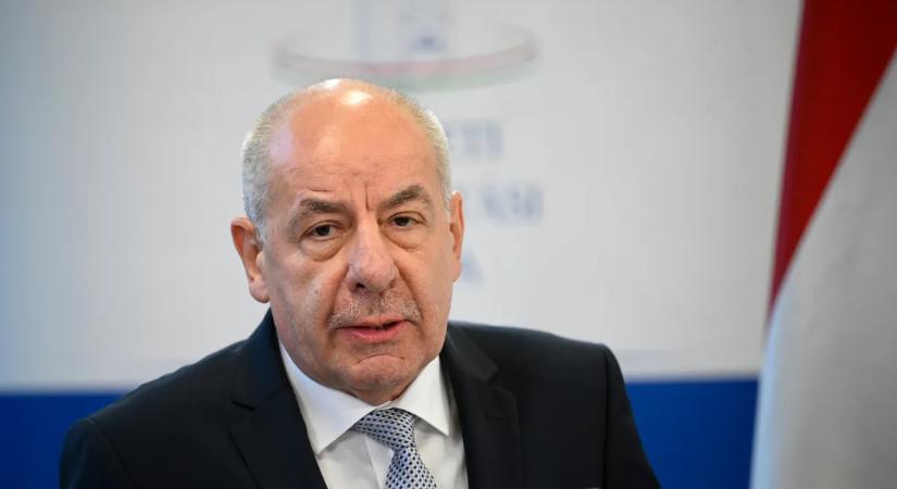 A Tisza teljhatalmat akar, ezért kívánja Sulyok Tamás távozását