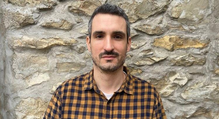 SZÁNTÓ ÁRON – Egy élő, lüktető történetet akartam írni