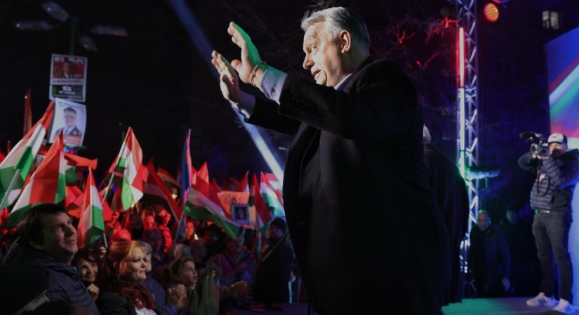 Cathrin Kahlweit: Ha egyszer romba dől a hírnév – Orbán bukásának tanulságai