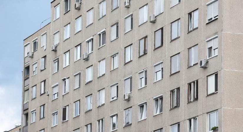 Mérgező gáz miatt került két ember kórházba Debrecenben